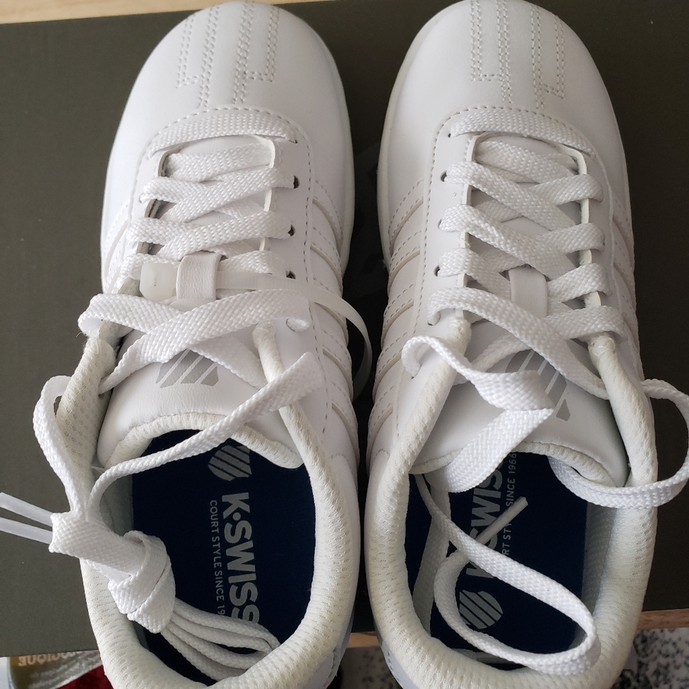 Children's K-Swiss🔥🔥SOLD🔥🔥